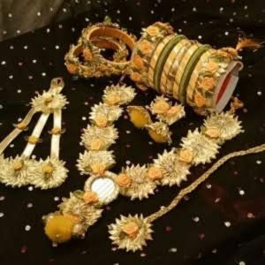 Gota Jewellery Gold Flowers Set