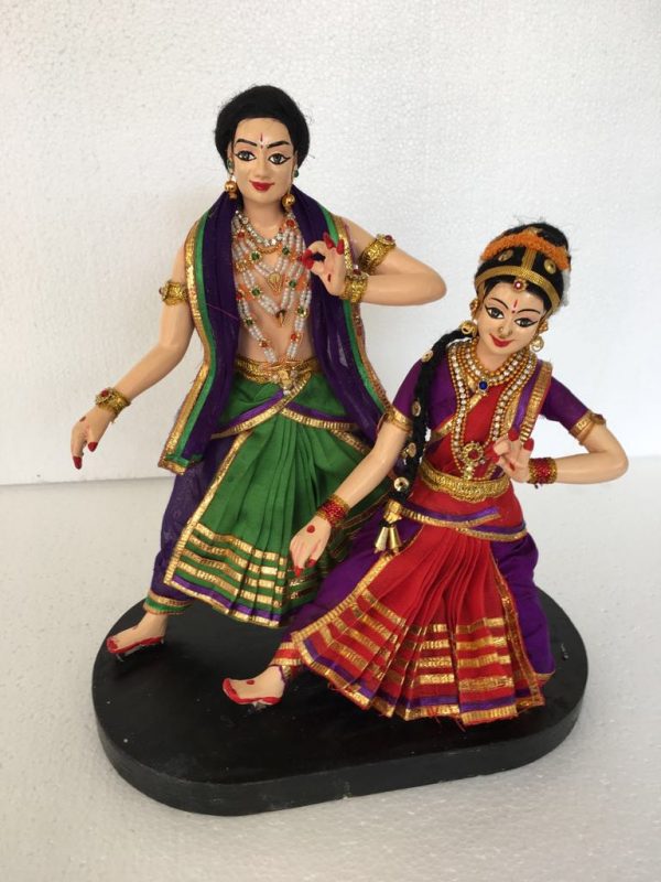 Dancing Dolls-Bharatnatyam Couple